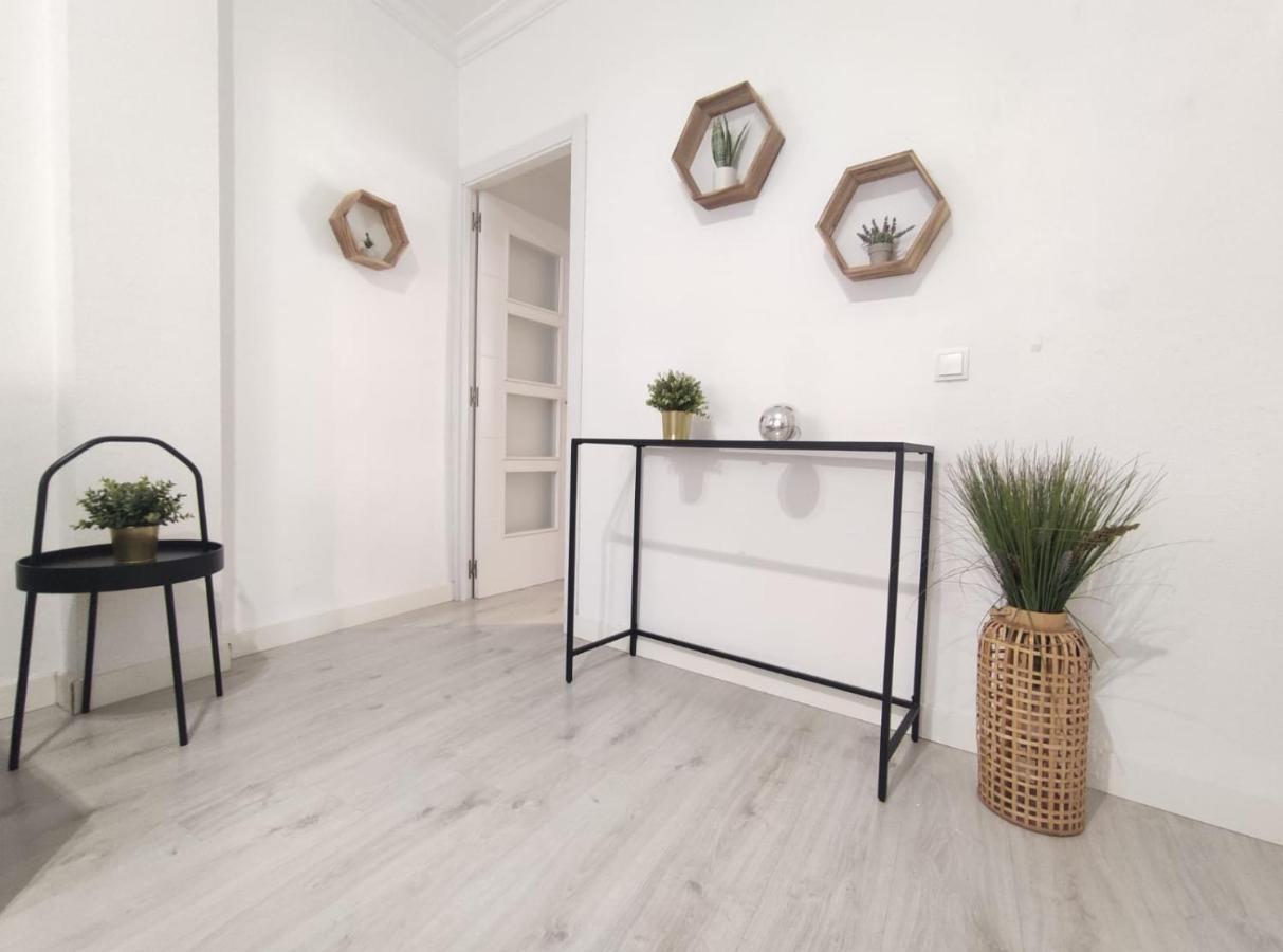 Covadonga Suite Home Siviglia Esterno foto